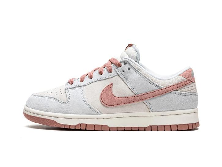 Nike Dunk Low Retro Fossil Rose - Maat 45 EU, Kleding | Heren, Schoenen, Ophalen of Verzenden