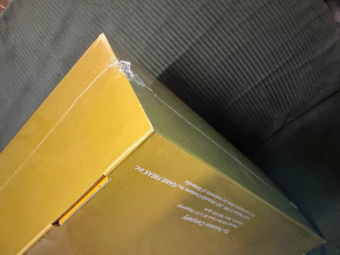 Pokémon - 1 Box - 25th Anniversary Golden Box Sealed Set -, Hobby en Vrije tijd, Verzamelkaartspellen | Pokémon