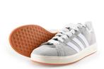Adidas Sneakers in maat 44 Grijs | 5% extra korting, Kleding | Heren, Schoenen, Overige kleuren, Verzenden, Zo goed als nieuw