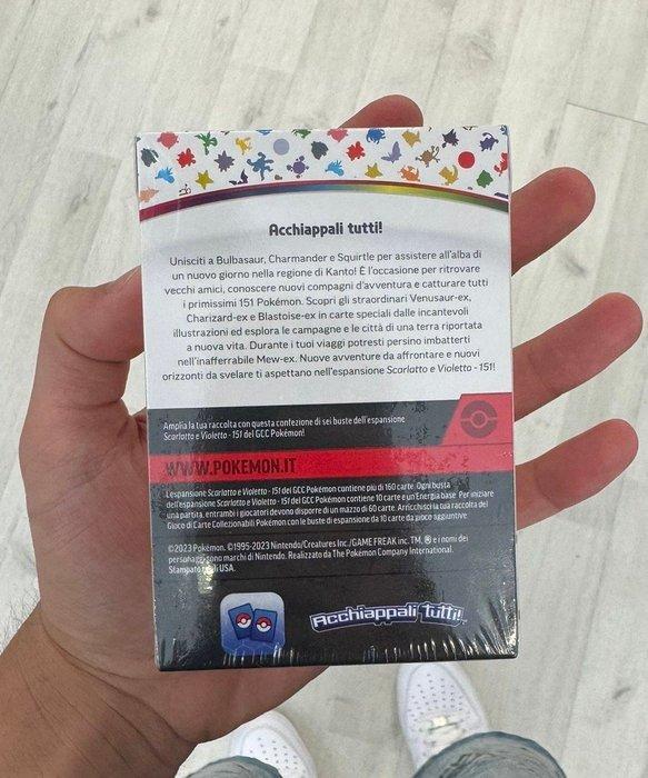 Pokémon - 1 Booster bundle - Pokemon Bundle 151 - Scarlet &, Hobby en Vrije tijd, Verzamelkaartspellen | Pokémon
