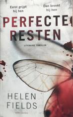 Perfecte resten - special Mediahuis België / D.I. Callanach, Boeken, Verzenden, Gelezen, Helen Fields