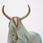 Sculpture, Stunning Abstract Buffalo sculpture - 20 cm -