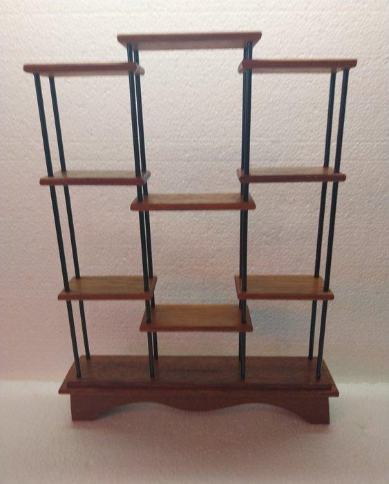 Standaard - Klein hardhouten rekje , display voor beeldjes ,, Antiek en Kunst, Curiosa en Brocante