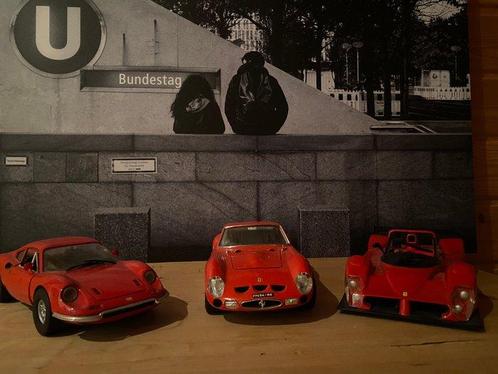 Bburago, Hot Wheels, Majorette 1:18 - Modelauto  (3) -, Hobby en Vrije tijd, Modelauto's | 1:5 tot 1:12
