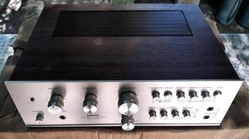 Nikko - TRM-230D Amplificateur intégré à semi-conducteurs