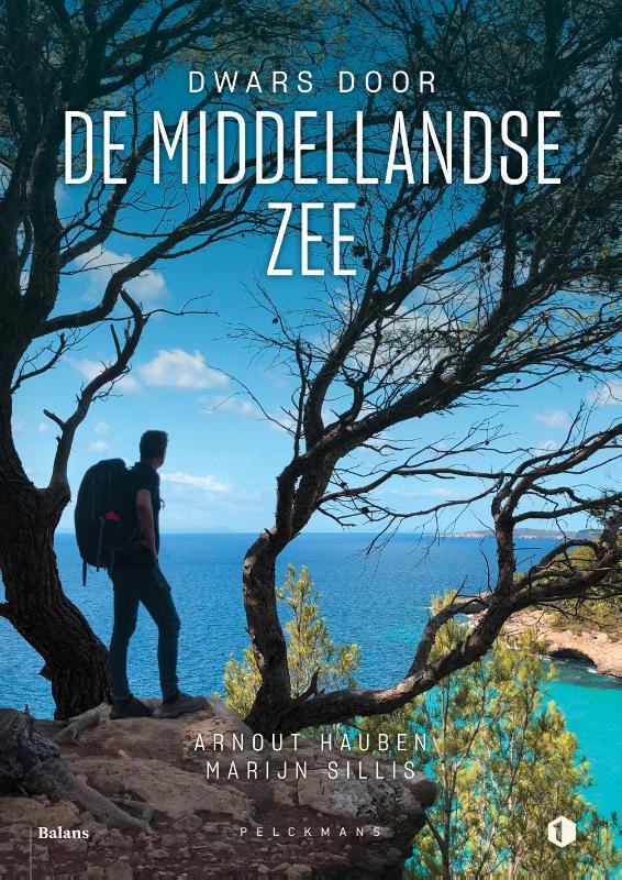 Dwars door de Middellandse Zee 9789463105088 Arnout Hauben, Boeken, Politiek en Maatschappij, Gelezen, Verzenden