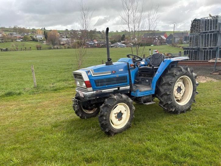 Antieke tractor, Zakelijke goederen, Landbouw | Tractoren