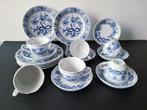 Kahla - Koffie- en theeservies (18) - Zwiebelmuster -, Antiek en Kunst