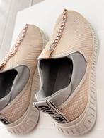 Miu Miu - Sneakers - Taille : EU 38, Nieuw