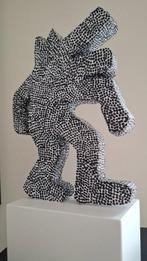 MJ (Marie J Van de Velde) - Beeld, The iconic dog from Keith