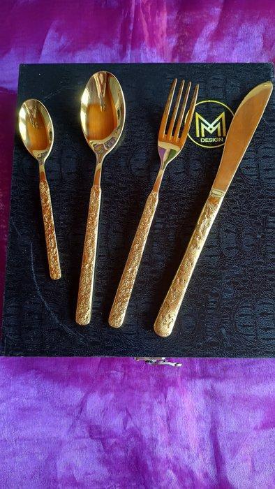 Imperial M Design - Bestekset (16) - 24 kt goud, Antiek en Kunst, Antiek | Meubels | Tafels