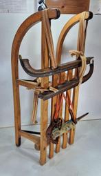 Davos-Hadee houten slee met antieke houten schaatsen en een, Antiek en Kunst