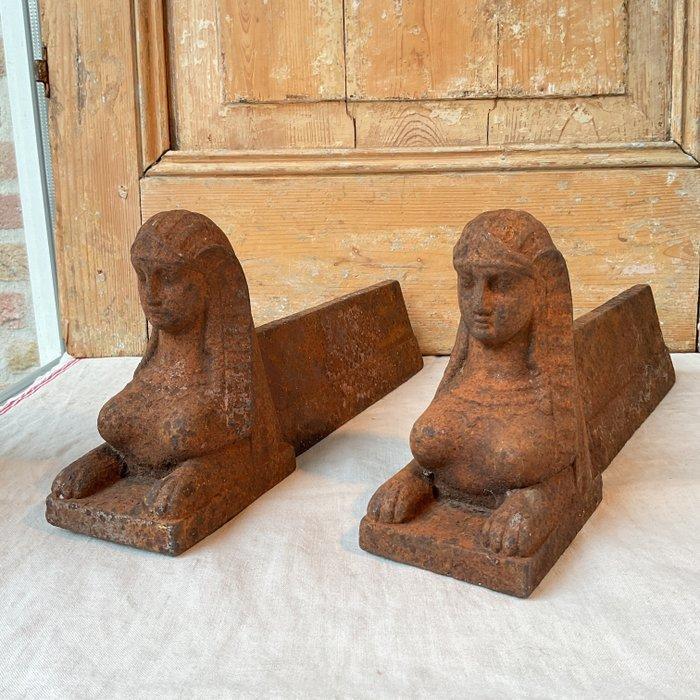 Vuurbok (2) - Voor open haard - 2 Firebucks in sphinxvorm -, Antiek en Kunst, Antiek | Overige Antiek