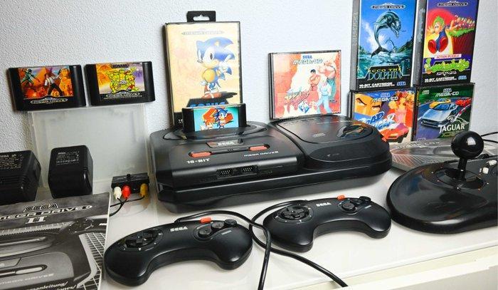 Sega - MEGA-CD II + MEGA DRIVE II console - ARCADE STICK -, Games en Spelcomputers, Spelcomputers | Overige Accessoires