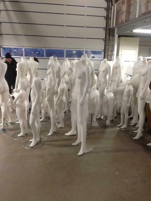 *TIP*  Witte dames, heren en kinder etalagefiguren/paspoppe, Zakelijke goederen, Kantoor en Winkelinrichting | Winkel en Inventaris