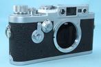 Leica IIIG Meetzoeker camera