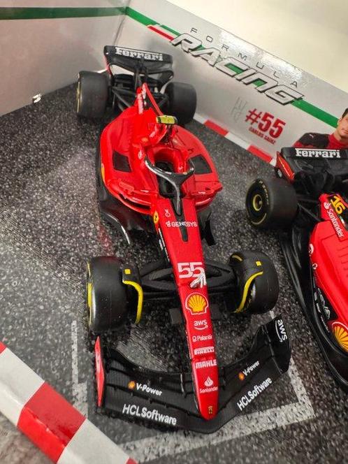 Bburago 1:43 - Voiture miniature (2) - 2-Car Set Ferrari:, Hobby en Vrije tijd, Modelauto's | 1:5 tot 1:12
