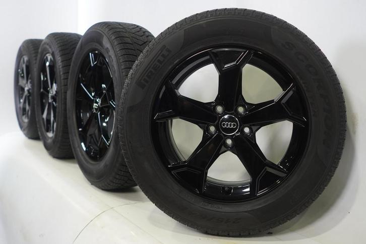 Audi Q3 SQ3 F3B 17 inch velgen Pirelli Winterbanden Originee, Auto-onderdelen, Banden en Velgen, Ophalen of Verzenden