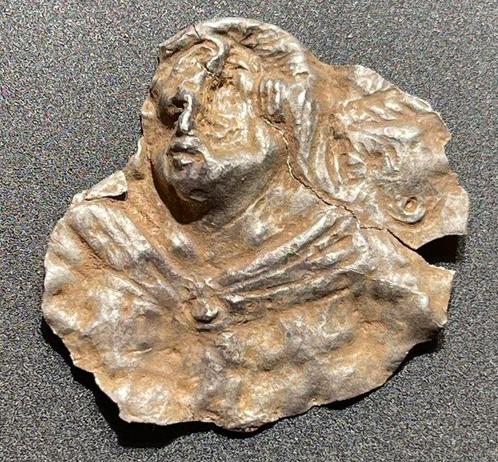 Oud-Romeins Zilver Zeer zeldzaam bust van de iconische, Verzamelen, Mineralen en Fossielen