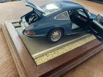 Autoart 1:18 - Model sportwagen - Porsche 911, Hobby en Vrije tijd, Nieuw