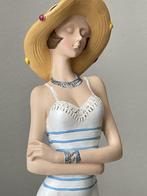 Francois Arvi - Beeldje, standing Bathing Lady - 35 cm -