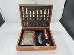 Veiling - Mini schaakbord met flask en flessenopener, Nieuw