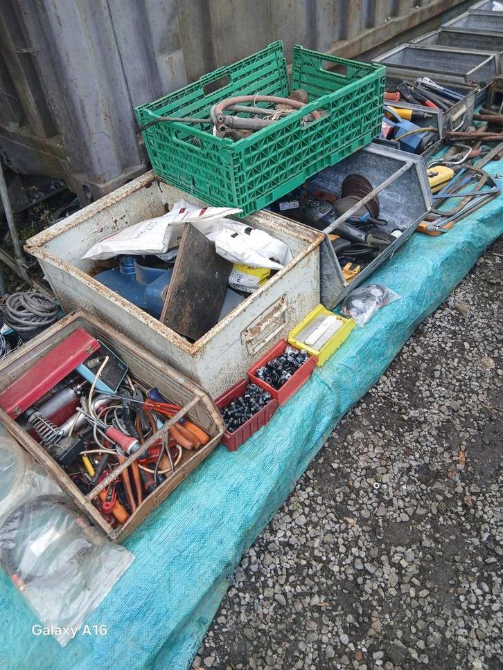 OUTILLAGE, Doe-het-zelf en Bouw, Gereedschap | Handgereedschap, Ophalen