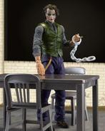 Batman - Special Edition Joker in jail cell with diorama