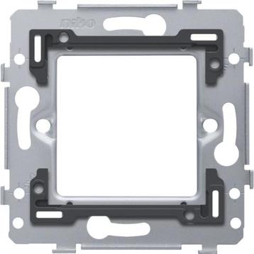 Niko Basiselement Bedieningselement/Centrale Plaat beschikbaar voor biedingen
