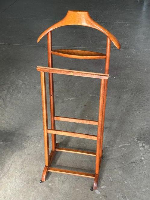 Fratelli Reguitti - Valet - Bois - Garçon en robe, Antiek en Kunst, Curiosa en Brocante