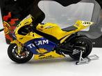 Minichamps 1:12 - Moto miniature - Yamaha YZR-M1 - Valentino