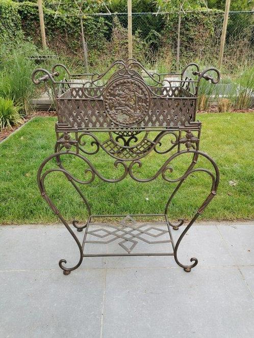 Bloempot - IJzer, Antiek en Kunst, Curiosa en Brocante