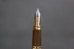 Merveilleux et Rare collector stylo plume 18 kts Waterman