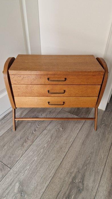 Naaidoos - Teak, Antiek en Kunst, Kunst | Designobjecten