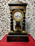 Pendule portique -   Bois - 1850-1900 - Horloge de porche