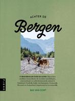 Achter de bergen (9789083263908, Bas Van Oort), Boeken, Reisgidsen, Verzenden, Nieuw