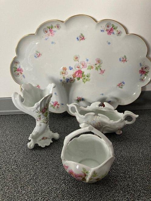 Limoges - limoge - Service de table pour le dîner (4) -, Antiek en Kunst, Antiek | Glaswerk en Kristal
