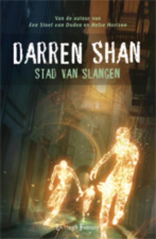 Stad Van Slangen / 3 9789024528851 Darren Shan, Boeken, Fantasy, Zo goed als nieuw, Verzenden