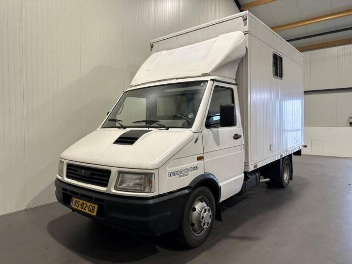 Veiling: Paardenvrachtwagen Iveco 49-12/35 Diesel 1992 (Marg, Auto's, Vrachtwagens, Ophalen