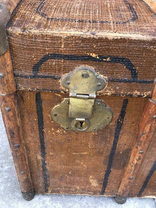 Opbergkoffer - hard hout - Baule vintage, Antiek en Kunst, Curiosa en Brocante