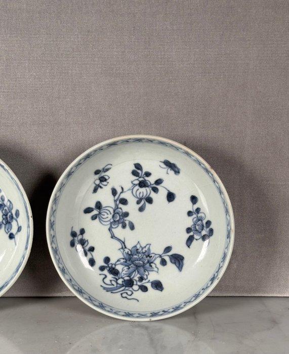 Bord (4) - Porselein - Blauw en wit theekopje, Antiek en Kunst, Antiek | Overige Antiek