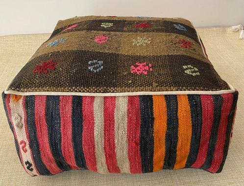 Kelim Poef - Kelim - 48 cm - 48 cm, Antiek en Kunst, Kunst | Designobjecten