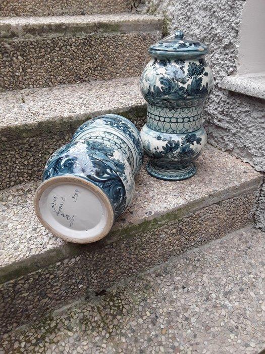 dekselvaas (2) - Keramiek - Paar keramische vazen, Antiek en Kunst, Antiek | Glaswerk en Kristal