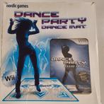 Dance Party Club Hits + Dance Mat Boxed Wii, Ophalen of Verzenden, Zo goed als nieuw