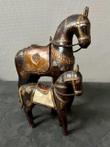 2 chevaux artisanaux décoratifs (2) - bois perle cuivre