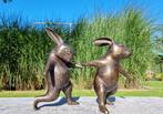Figuur - Vrolijke hazen - Brons, Antiek en Kunst