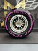 Wiel compleet met band - Pirelli - Tire complete on wheel
