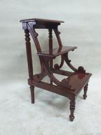 Trapje - Mahonie - Bibliotheektrapje 1950/60