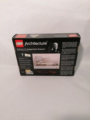 Lego Set - 21004 - Architecture - Solomon R. Guggenheim