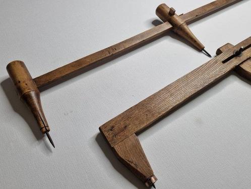 Paire de trusquins anciens, outils de traçage réglables,, Antiek en Kunst, Curiosa en Brocante
